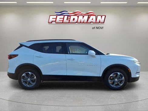 Used 2024 Chevrolet Blazer LT w/ Convenience Package FWD image 7