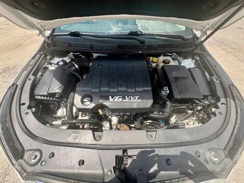 Used 2014 Buick LaCrosse Leather FWD image 19