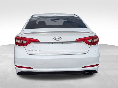 Used 2016 Hyundai Sonata SE image 4