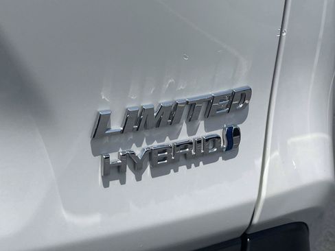 Used 2024 Toyota RAV4 Limited w/ Advanced Technology Package AWD/4WD image 8