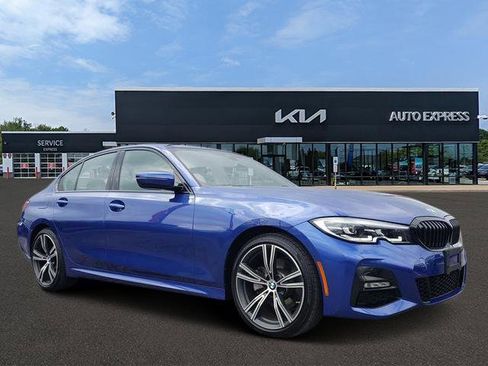 Used 2020 BMW 330i xDrive Sedan w/ M Sport Package AWD/4WD image 1