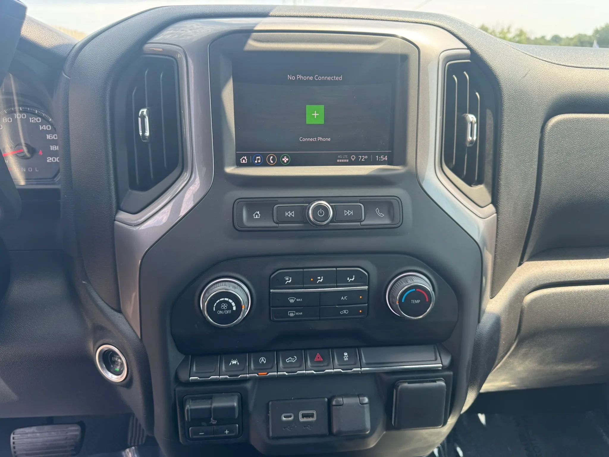 Used 2023 Chevrolet Silverado 1500 Custom AWD/4WD image 15