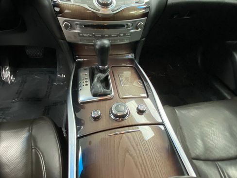 Used 2016 INFINITI Q70 L 3.7 w/ Deluxe Touring Package image 30