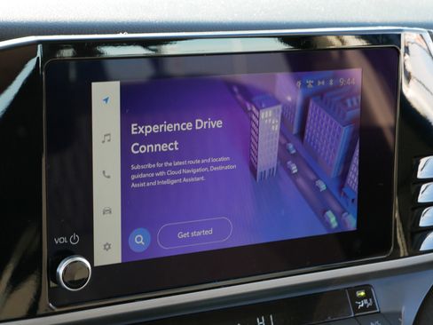 Certified 2025 Toyota Camry LE image 23