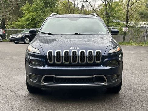 Used 2018 Jeep Cherokee Limited w/ Trailer Tow Group AWD/4WD image 29