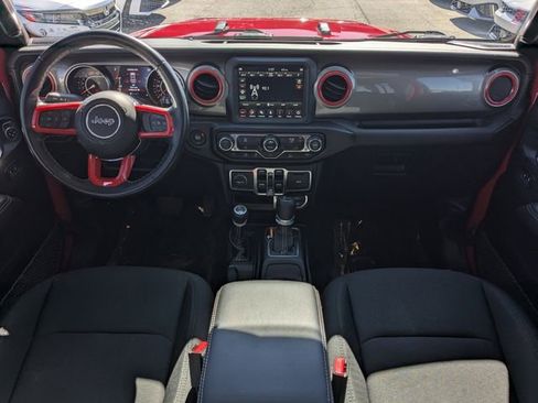 Used 2022 Jeep Wrangler Unlimited Sahara image 13