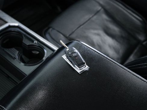 Used 2017 Ford F250 Lariat w/ Lariat Value Package image 58