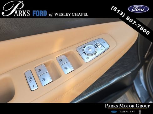 Used 2023 Hyundai Santa Fe Calligraphy w/ Cargo Package AWD/4WD image 17
