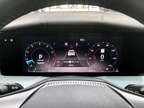 Used 2025 Nissan Murano SL AWD/4WD image 27