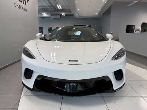 Used 2023 McLaren GT RWD image 6