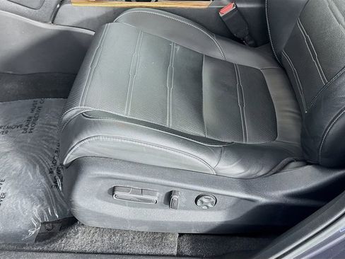 Used 2022 Honda CR-V Touring image 22