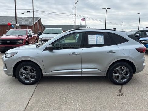 Used 2024 Ford Escape ST-Line w/ Tech Pack #1 image 4