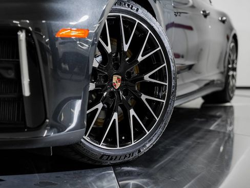 New 2026 Porsche Panamera 4 E-Hybrid AWD/4WD image 12