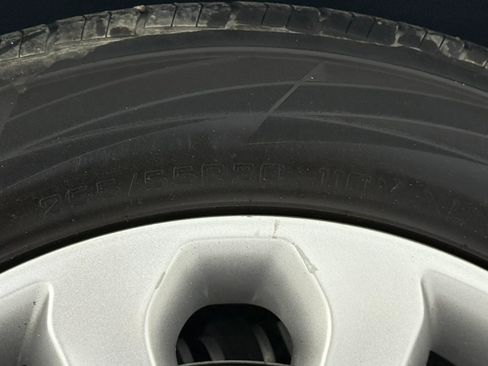 Used 2017 Land Rover Range Rover HSE image 56