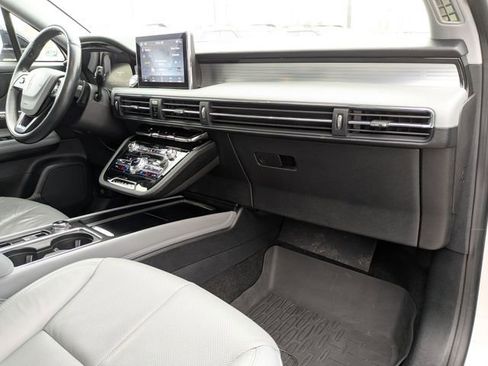 Used 2020 Lincoln Corsair Reserve w/ Equipment Group 201A AWD/4WD image 15