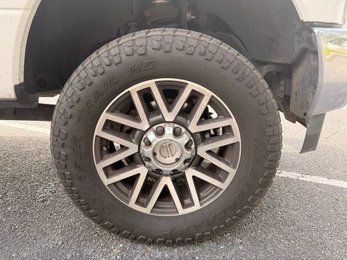 Used 2018 Ford F250 Lariat w/ Lariat Ultimate Package image 6