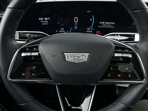 Used 2024 Cadillac Lyriq Luxury RWD image 26