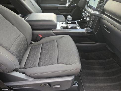 Used 2022 Ford F150 XLT w/ Equipment Group 302A High image 10