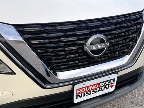 Certified 2023 Nissan Rogue SV image 29