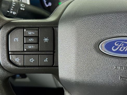 Used 2022 Ford F150 XLT w/ Trailer Tow Package image 13