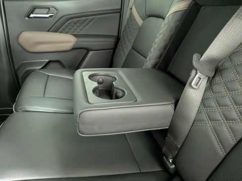 New 2026 GMC Canyon Denali image 31