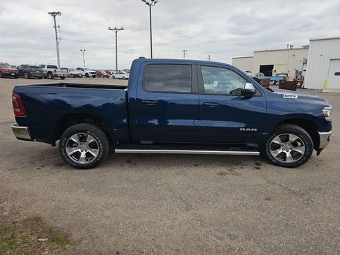 Used 2023 RAM 1500 Laramie AWD/4WD image 6