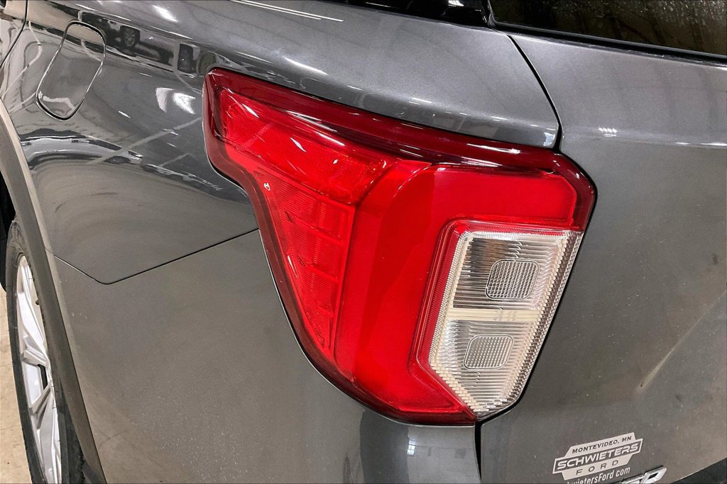 Certified 2023 Ford Explorer Limited w/ Limited Technology Package AWD/4WD image 29
