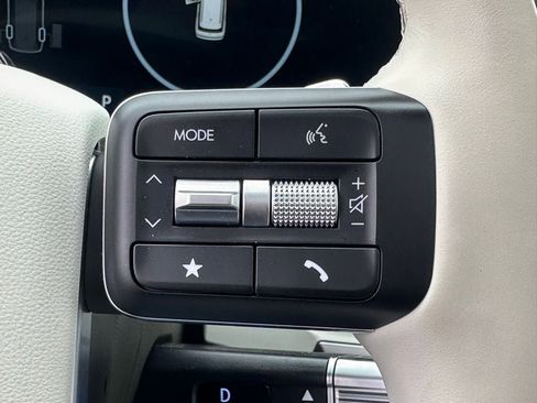 Certified 2025 Hyundai Santa Fe Calligraphy image 35