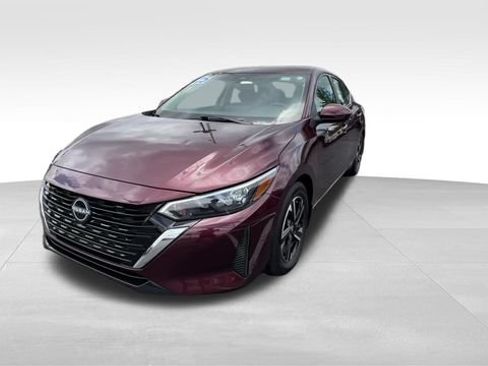 Used 2025 Nissan Sentra SV w/ All-Weather Package FWD image 2