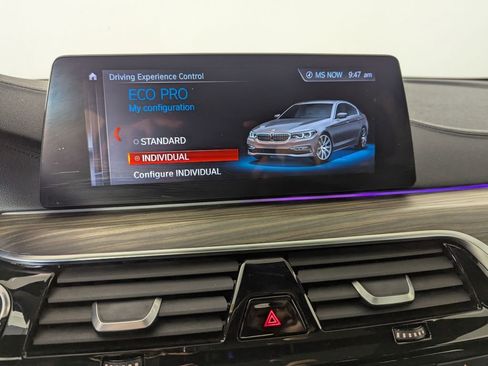 Used 2018 BMW 540i image 44