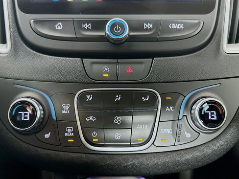 Used 2024 Chevrolet Malibu LT image 33