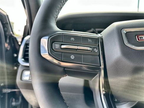 New 2026 GMC Acadia AT4 w/ Luxury Package image 31