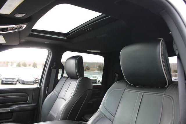 Used 2020 RAM 2500 Limited AWD/4WD image 22