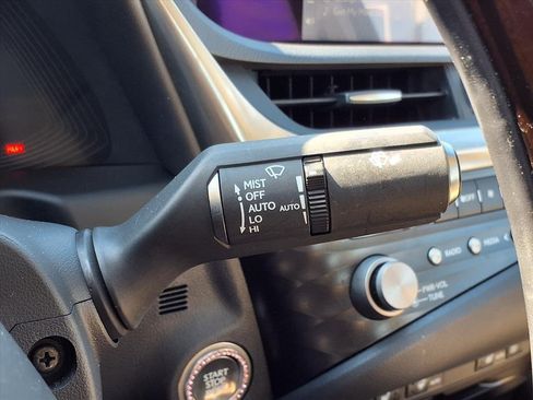 Used 2021 Lexus ES 250 w/ Premium Package image 19