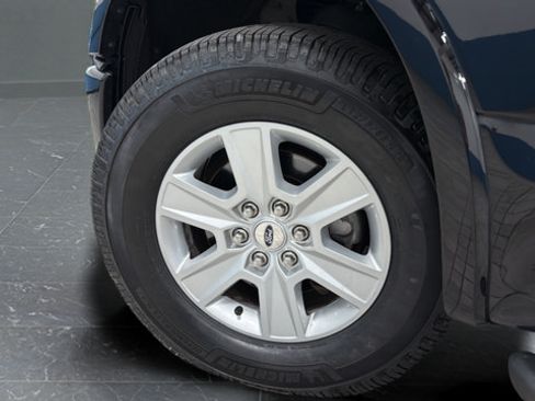Used 2016 Ford F150 XLT w/ Equipment Group 302A Luxury AWD/4WD image 35