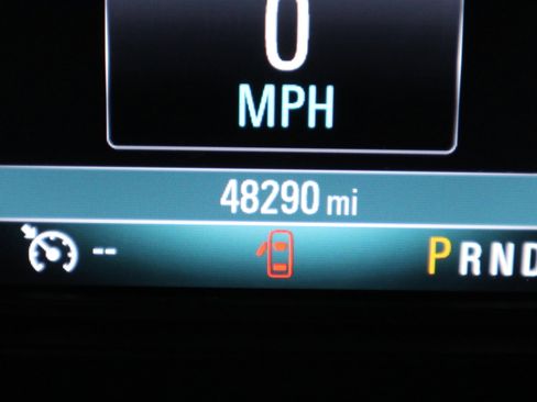 Used 2020 Buick Envision Essence image 19