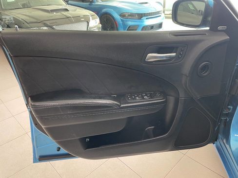 Used 2015 Dodge Charger R/T w/ Plus Group image 13