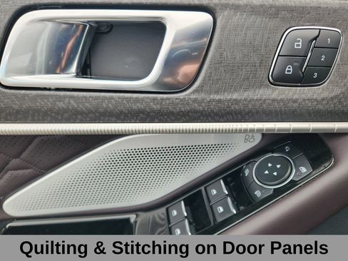 Used 2025 Ford Explorer Platinum w/ LUX Leather Package image 9