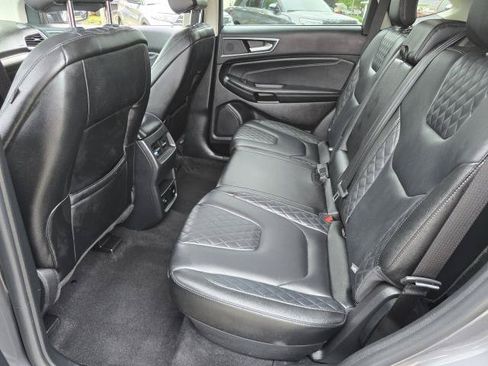 Used 2024 Ford Edge Titanium AWD/4WD image 11