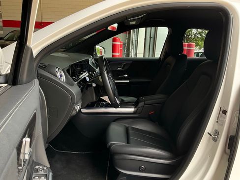 Used 2025 Mercedes-Benz GLA 250 image 10