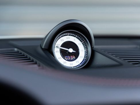 Certified 2023 Porsche 911 Carrera GTS image 18