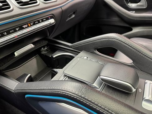 Certified 2022 Mercedes-Benz GLS 450 4MATIC image 19