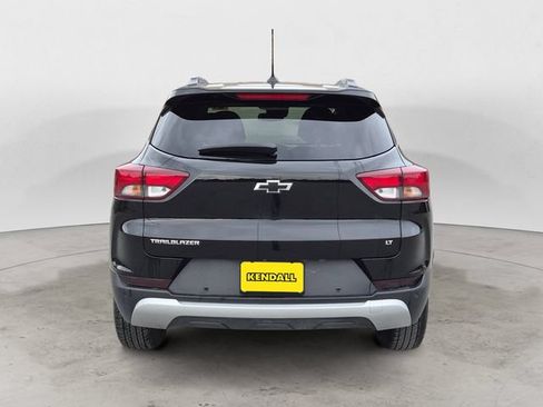 Used 2021 Chevrolet TrailBlazer LT w/ Convenience Package FWD image 6