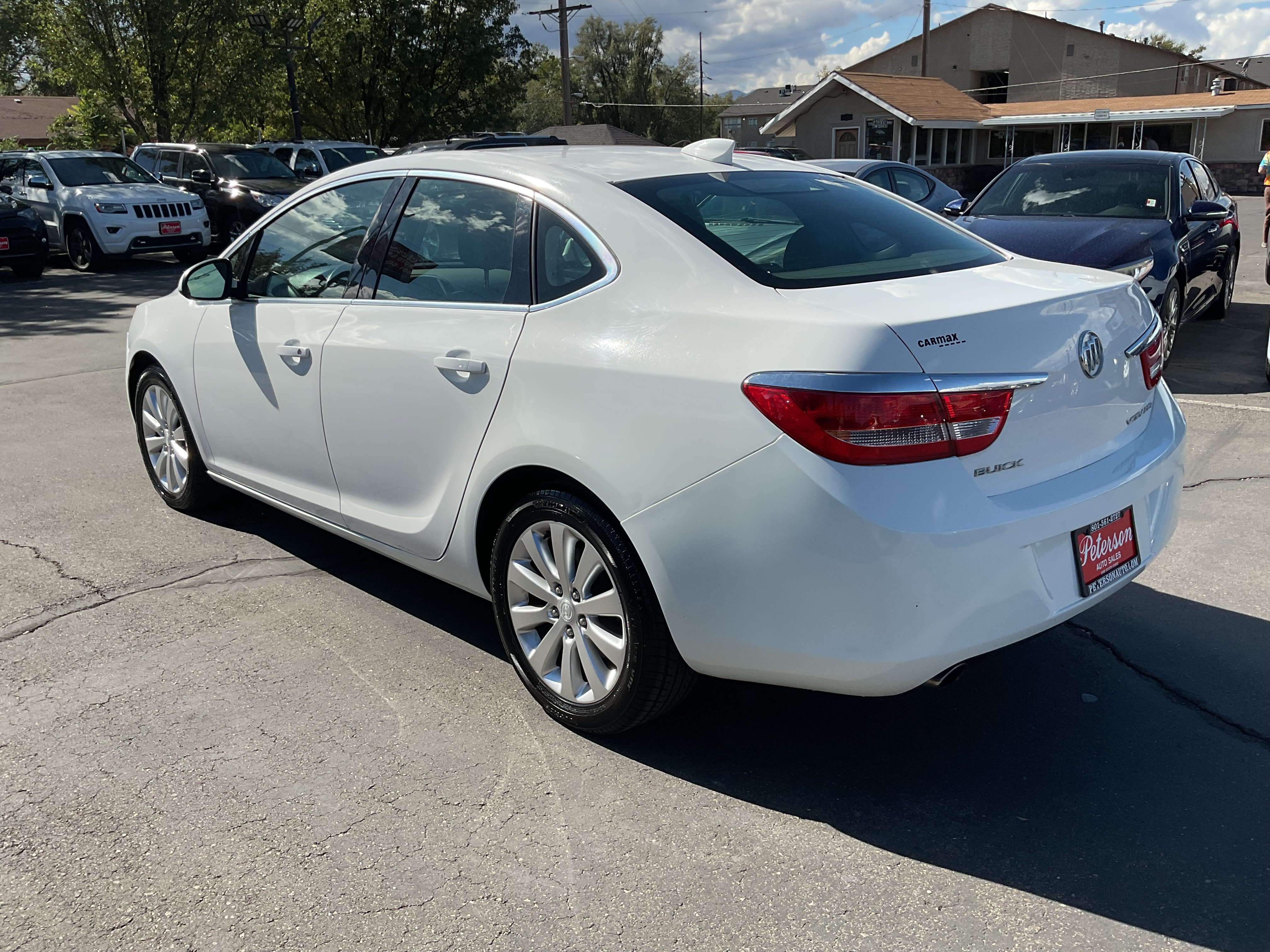 Used 2015 Buick Verano FWD image 7