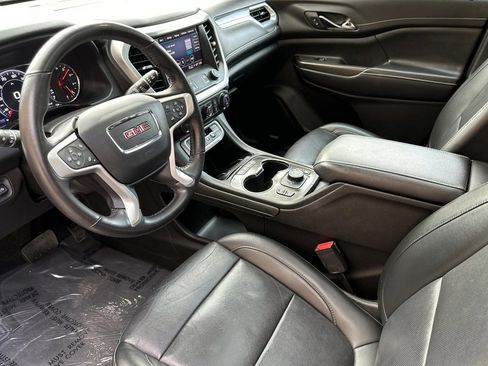 Certified 2022 GMC Acadia SLT w/ Elevation Edition image 10