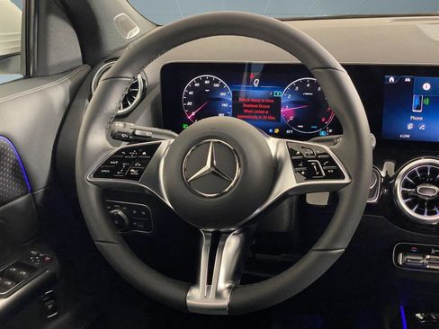 Certified 2026 Mercedes-Benz GLA 250 4MATIC image 15