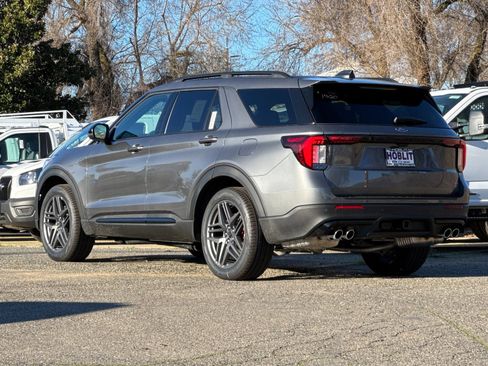 New 2026 Ford Explorer ST w/ Sun And Sound Package image 5