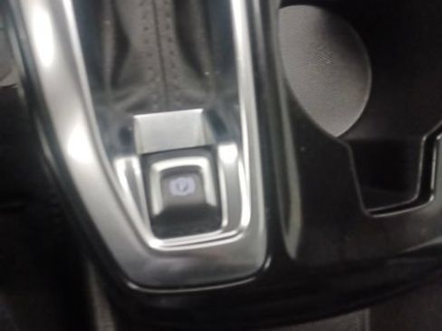 Used 2024 Chevrolet Trax LT FWD image 31