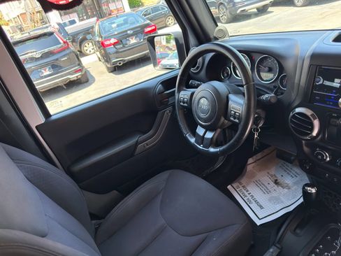 Used 2014 Jeep Wrangler Sport w/ Quick Order Package 24S AWD/4WD image 24