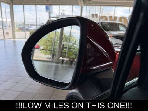 Used 2023 Buick Envision Preferred image 23